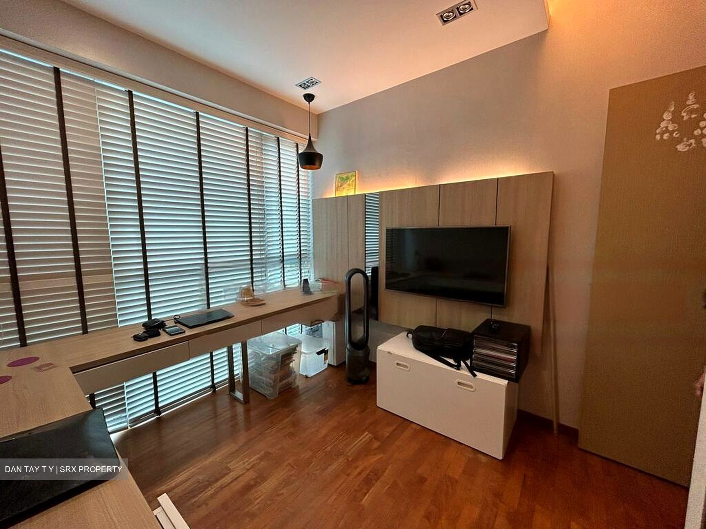 Eight Courtyards (D27), Condominium #461117161